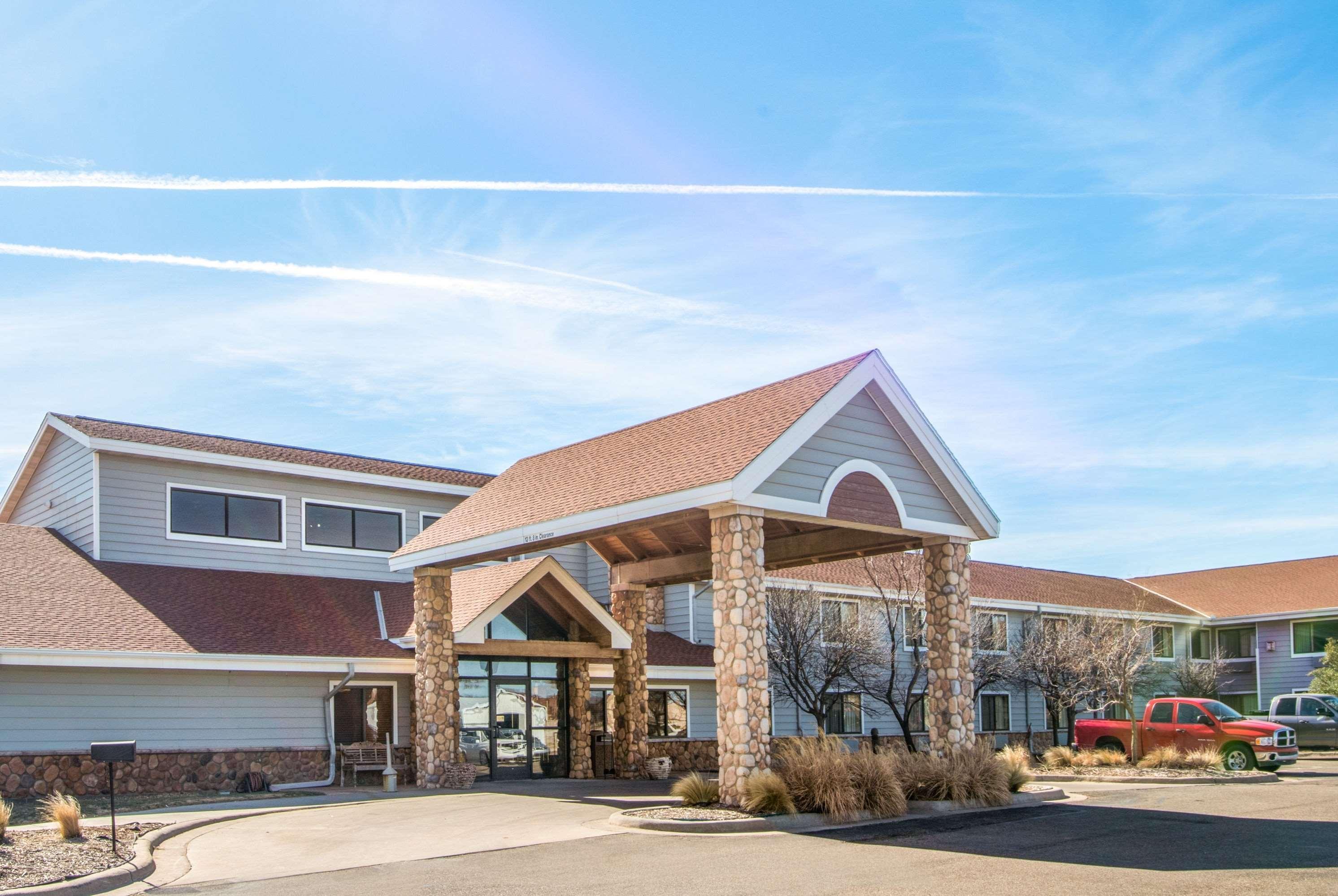 Americinn By Wyndham Pampa Event Center Bagian luar foto