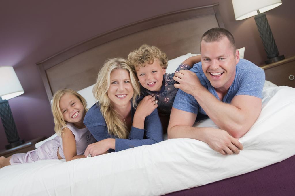 Americinn By Wyndham Pampa Event Center Bagian luar foto